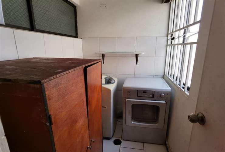 CASA AMOBLADA PARA EMPRESAS