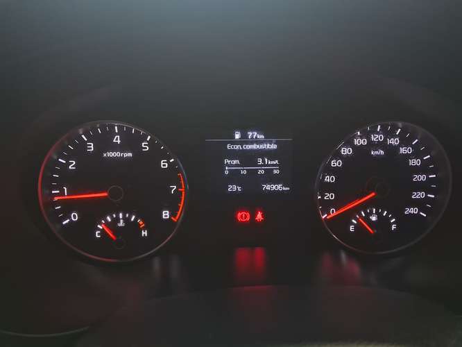 KIA SPORTAGE C LX 2.0L GSL 6MT 2WD 2020 - Imagen 11
