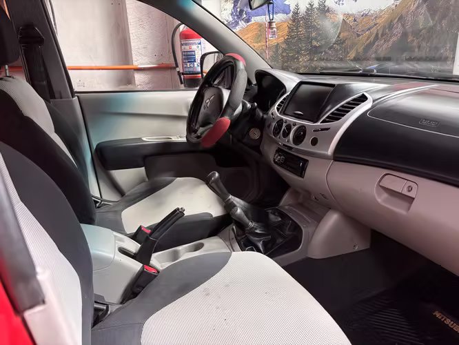 MITSUBISHI KATANA 4X2 2011 TRANSFERIBLE - Imagen 7