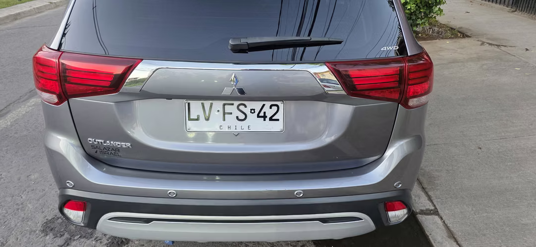 Vendo Mitsubishi Outlander GLS