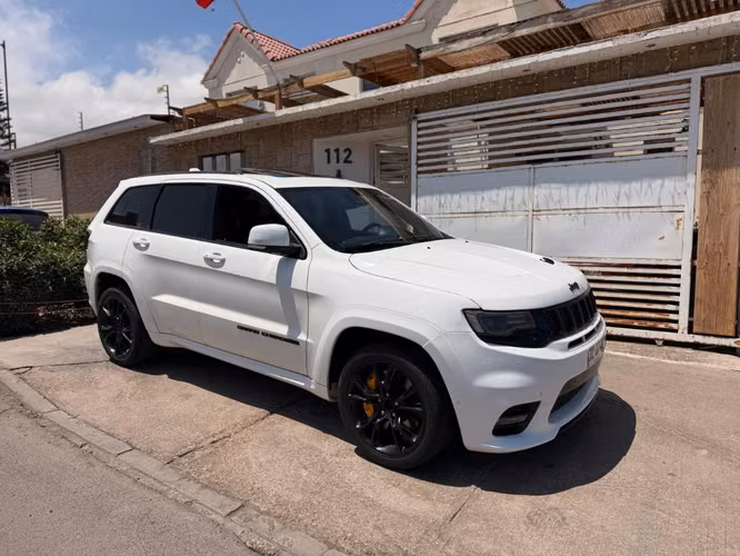 Jeep Grand Cherokee srt