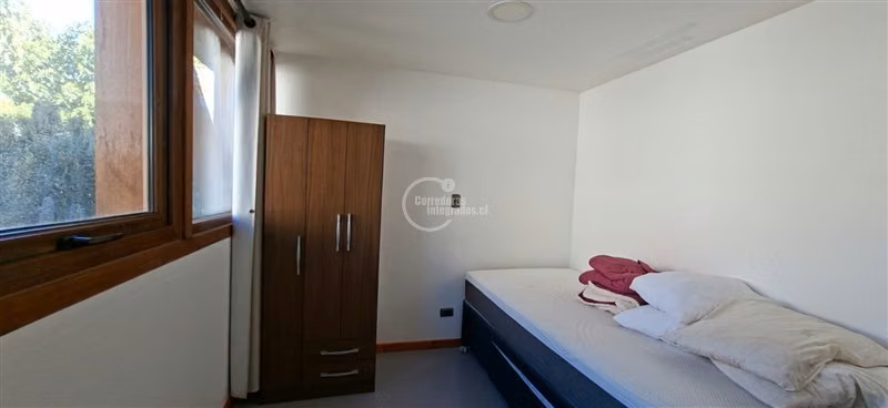 Casa en arriendo de 4 dormitorios 4 baños en Santo Domingo