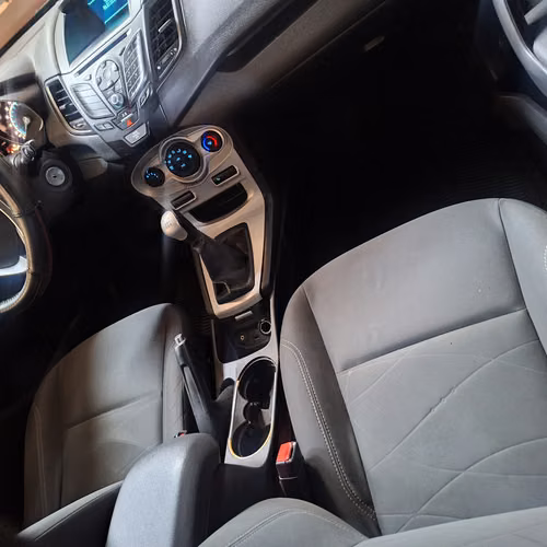FORD FIESTA 1.6 AÑO 2016 - Imagen 3