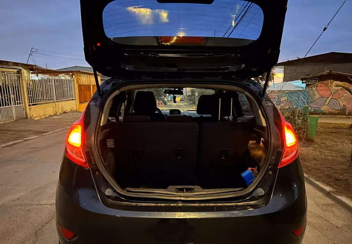 FORD FIESTA 1.6 AÑO 2016 - Imagen 9
