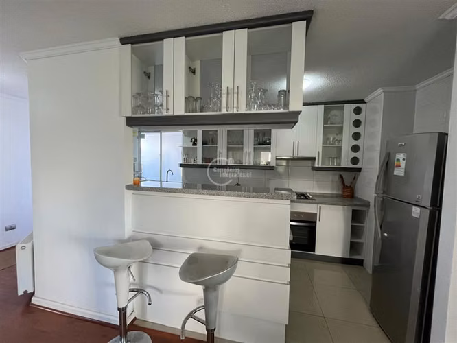 Dpartamento modulo 8 en arriendo de 3 dorm. en Santo Domingo