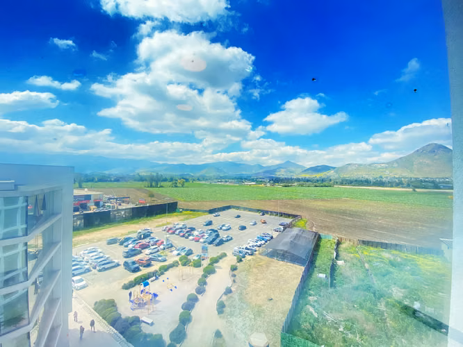 OFICINA EN VENTA PUERTAS DE CHICUREO VISTA CORDILLERA