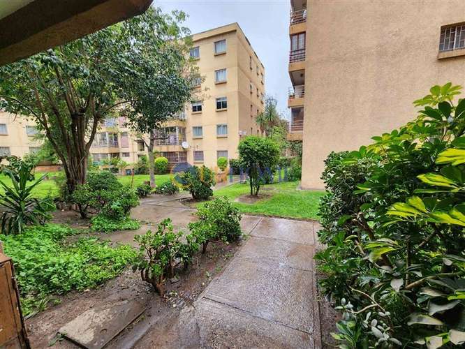 Departamento en arriendo de 3 dorm. 2 baños en Macul
