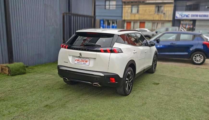 PEUGEOT 2008 2022 - Imagen 4