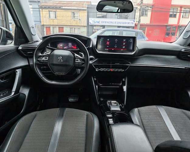 PEUGEOT 2008 2022 - Imagen 5