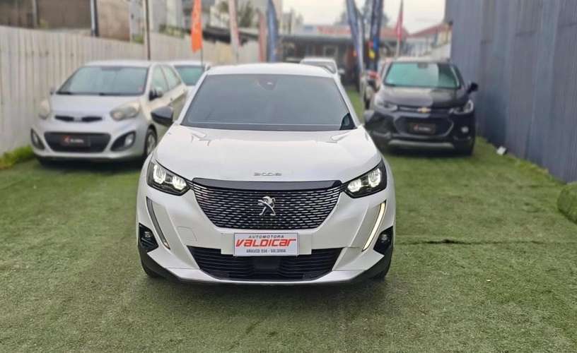 PEUGEOT 2008 2022 - Imagen 3