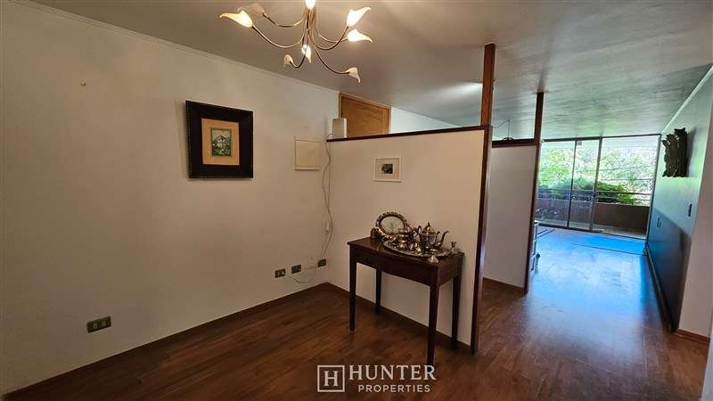 Venta amplio dpto 3D 2B + servicio Las Condes cercano metro - Imagen 5