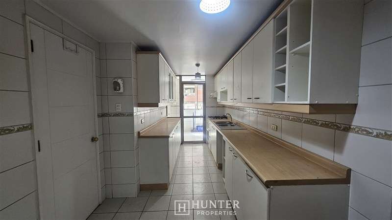 Venta amplio dpto 3D 2B + servicio Las Condes cercano metro - Imagen 20