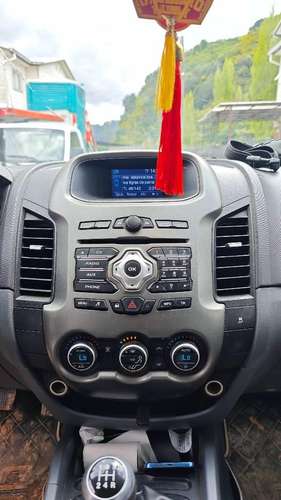 VENDO FORD RANGER LIMITED 2.5 2015 BENCINERA - Imagen 6