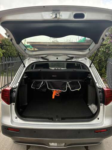 Suzuki Vitara 1.6 Automático 2023 – Único dueño 27.000 km - Imagen 5