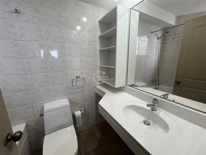 Departamento en arriendo de 2 dorm. en Santo Domingo