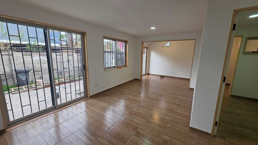 Recien Remodelada IMPECABLE 3 Dorm 2 Baños (185876) - Imagen 2