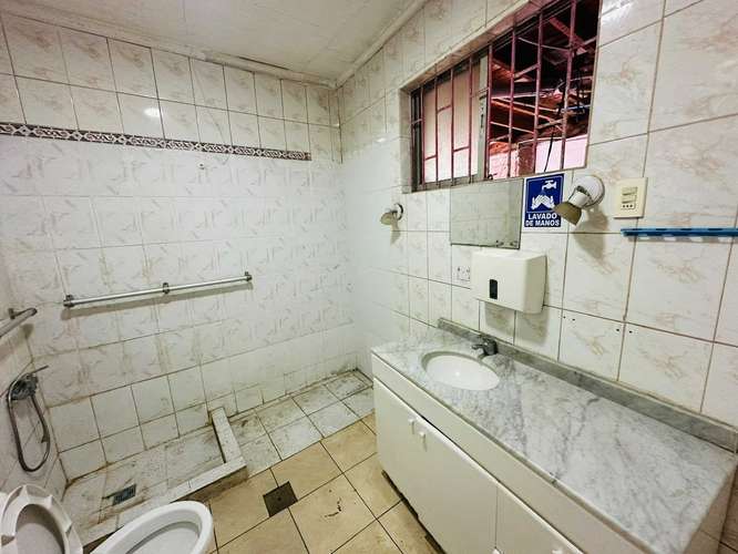 ARRIENDO CASA 7 DORMITORIOS 3 BAÑOS QUILLOTA (185855)