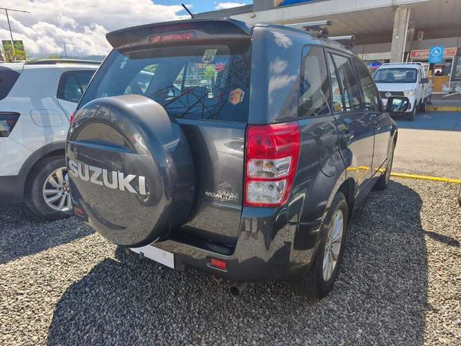 SUZUKI GRAND NOMADE 2016 - Imagen 4