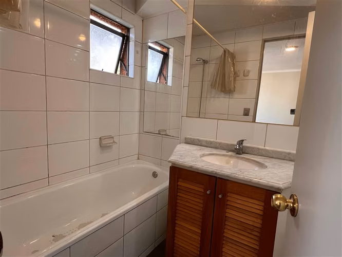 2 dorm, estacionamiento, Av. Peru, Recoleta - Imagen 10