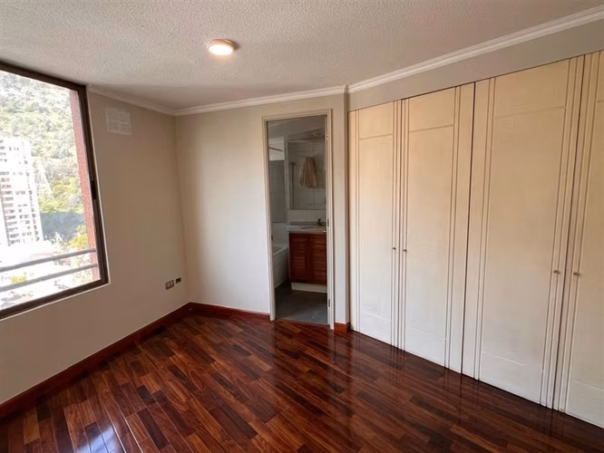 2 dorm, estacionamiento, Av. Peru, Recoleta - Imagen 8
