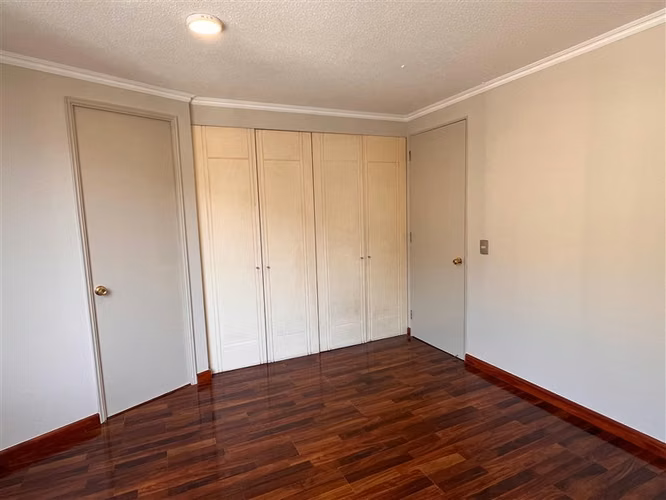 2 dorm, estacionamiento, Av. Peru, Recoleta - Imagen 9