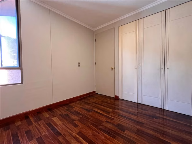 2 dorm, estacionamiento, Av. Peru, Recoleta - Imagen 13