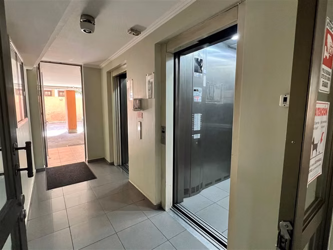 2 dorm, estacionamiento, Av. Peru, Recoleta - Imagen 19