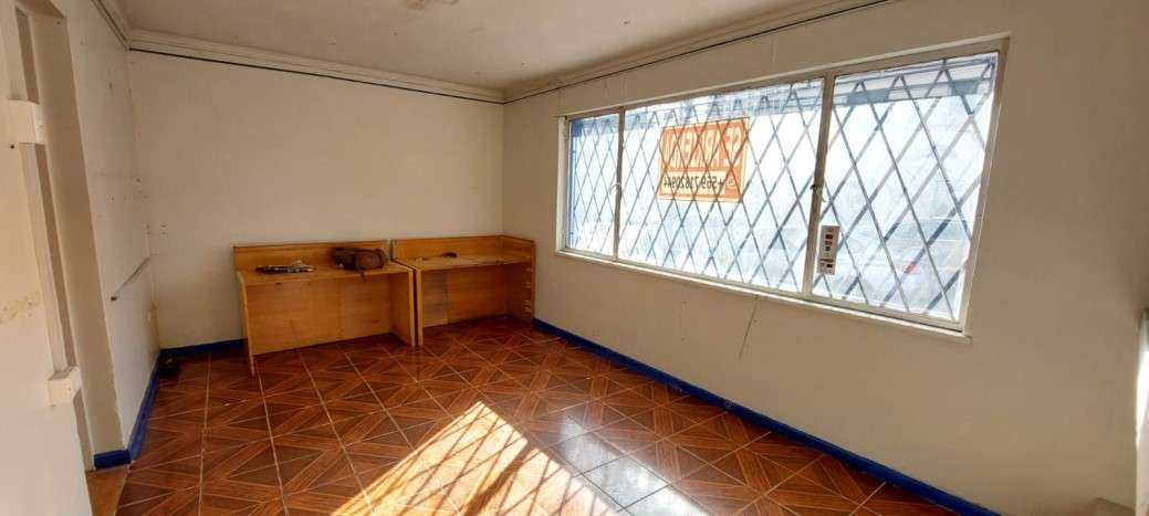 CASA COMERCIAL 130M2 3P 2B 2E CALLE COCHRANE - Imagen 17