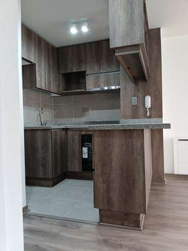 ARRIENDO DEPTO 2D+1B CON BODEGA, METRO SAN ALBERTO - Imagen 2