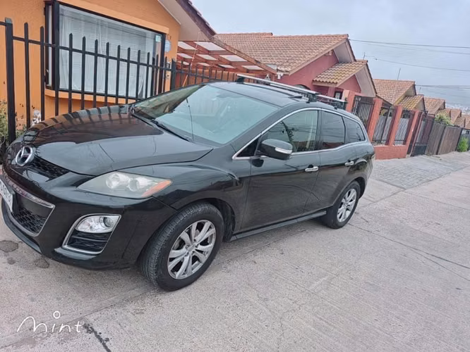 Se vende auto mazda