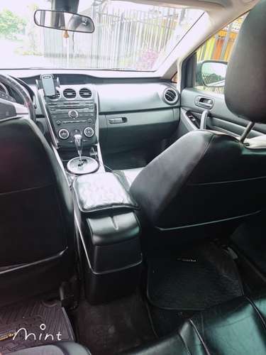 Se vende auto mazda - Imagen 5