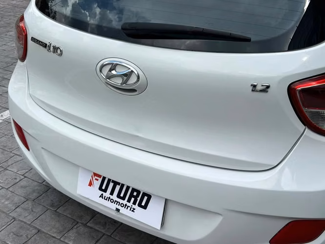 HYUNDAI I10 1.2 AT FL GLS AC - 2016 | 4967 - Imagen 7