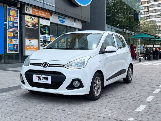 HYUNDAI I10 1.2 AT FL GLS AC - 2016 | 4967 - Imagen 3