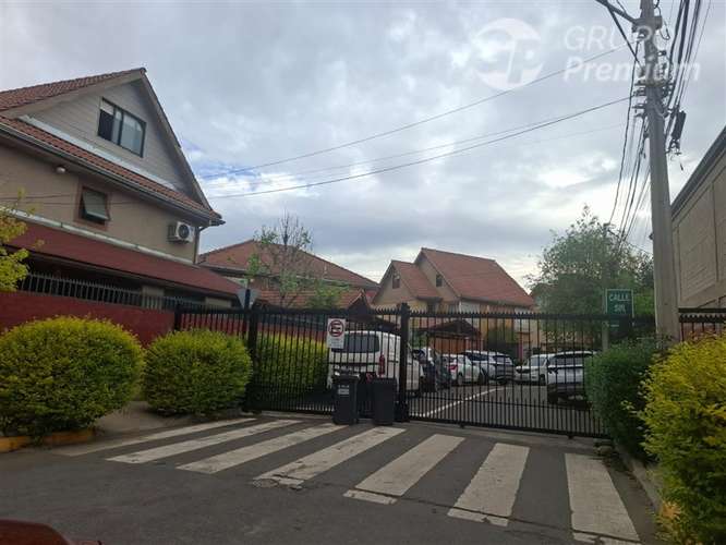 Casa en venta de 3 dorm. 2B 2E Altos de QUILICURA - Imagen 24