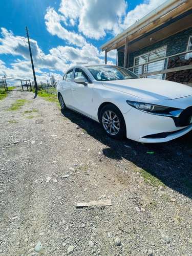 Se vende Mazda 3 2020 - Imagen 4