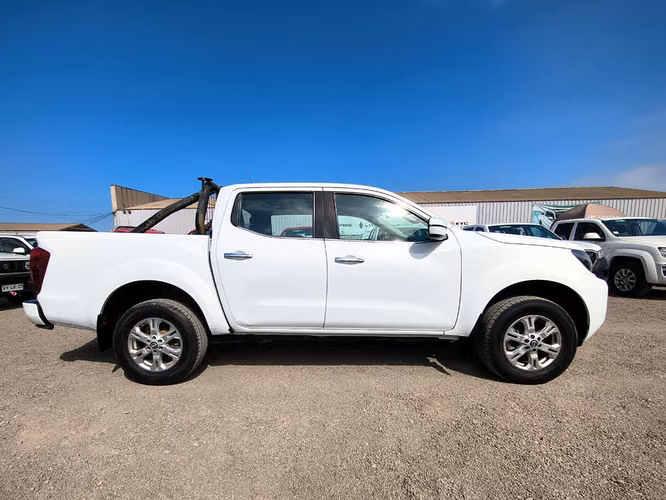 NISSAN NAVARA 2024 - Imagen 4