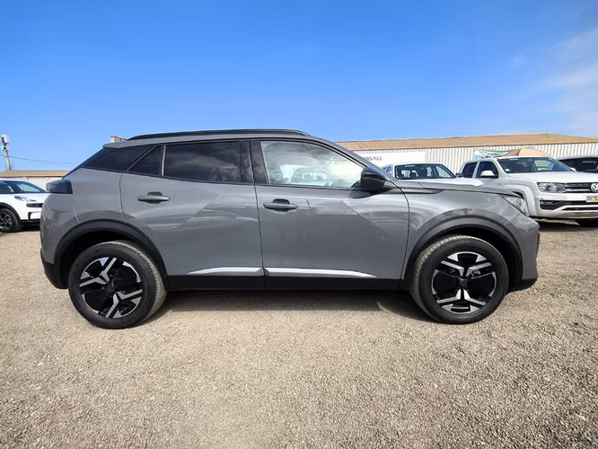 PEUGEOT 2008 2025 - Imagen 4