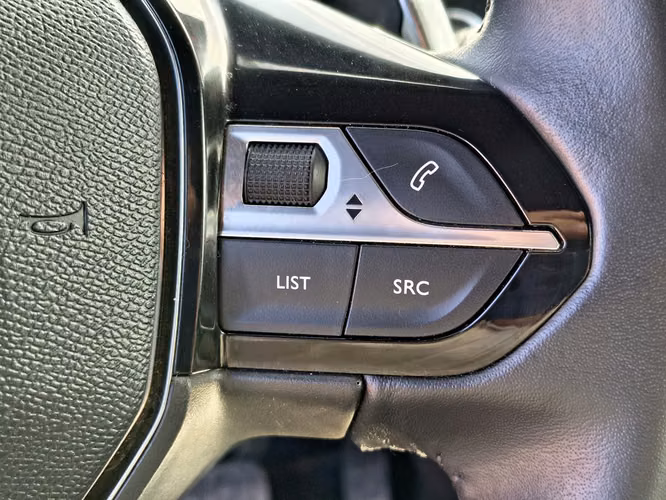 PEUGEOT 2008 2025 - Imagen 15