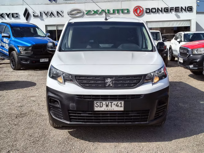 PEUGEOT PARTNER 2022 - Imagen 2