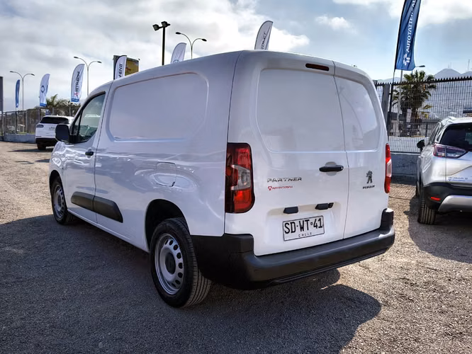 PEUGEOT PARTNER 2022 - Imagen 4