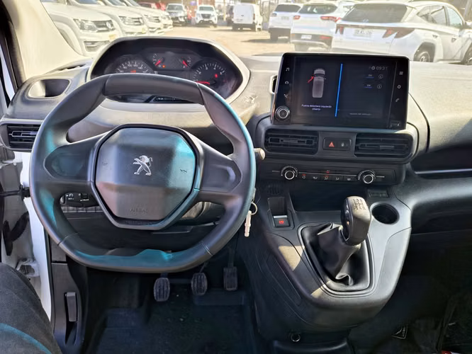 PEUGEOT PARTNER 2023 - Imagen 12