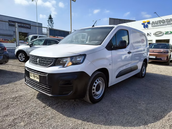 PEUGEOT PARTNER 2023