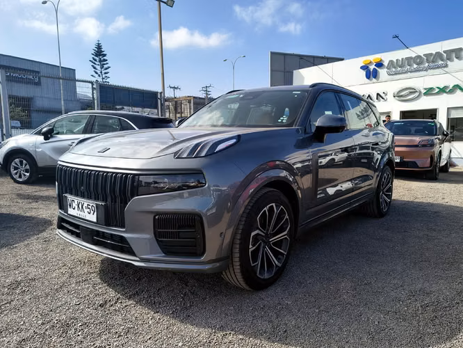 LYNK&CO 09 2027