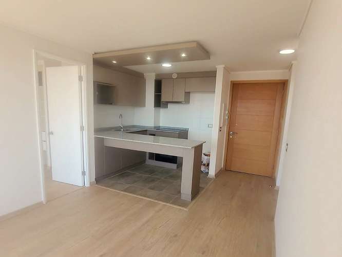 Reñaca: 2D 2B con terraza, piscina y conserjería 24/7 - Imagen 3