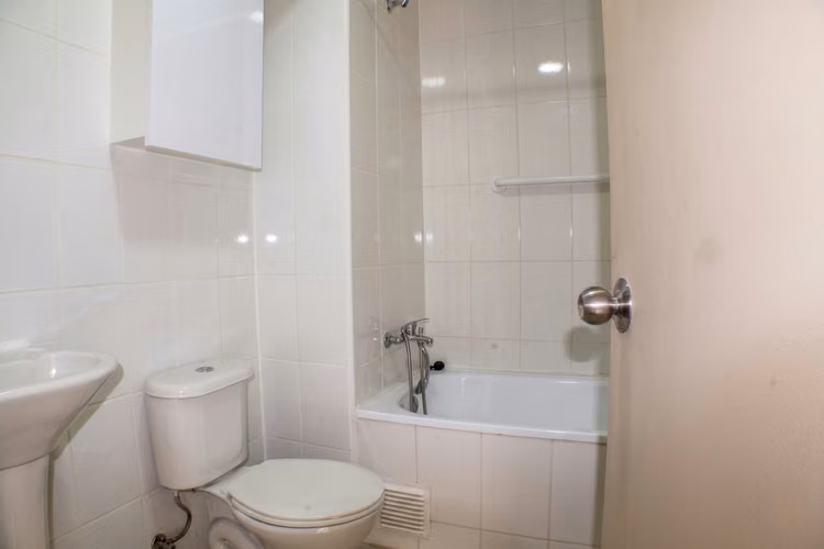 Arriendo Depto 3H2B1E Bodega| Condominio Finka Poniente