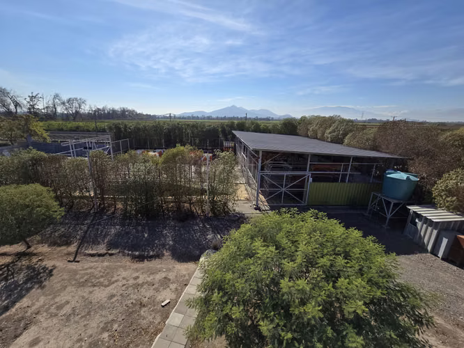 CALERA DE TANGO: ARRIENDO 5.000 M2, CON PATIO ASFALTADO, 300 M2 OFIC. Y CASA CUIDADOR