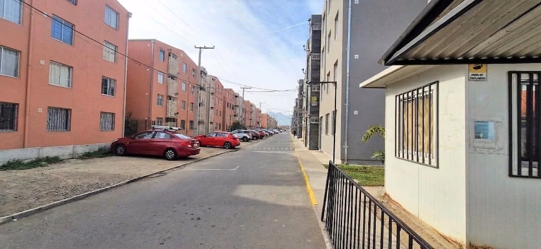 Venta de Dpto. en La Calera, 3 dormitorios, un baño.  50 M$.