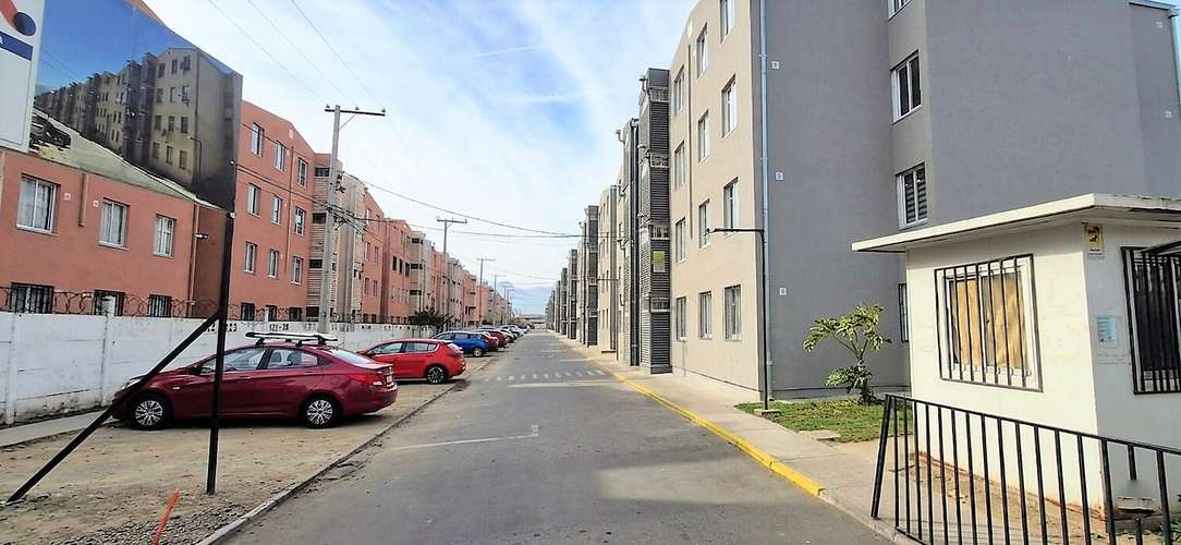 Venta de Dpto. en La Calera, 3 dormitorios, un baño.  50 M$.