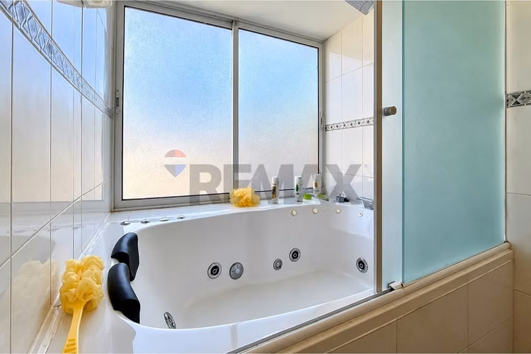 Casa en la reina con piscina y dpto. independiente - Imagen 26