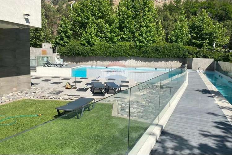 Exclusivo departamento amoblado zona privilegiada - Imagen 12